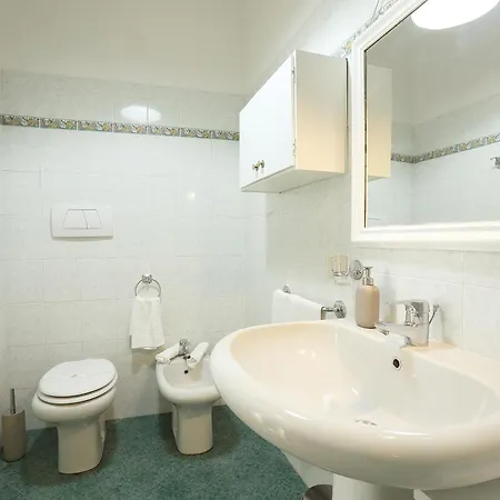 Apartment La Valletta - Casa Di Anna Menaggio